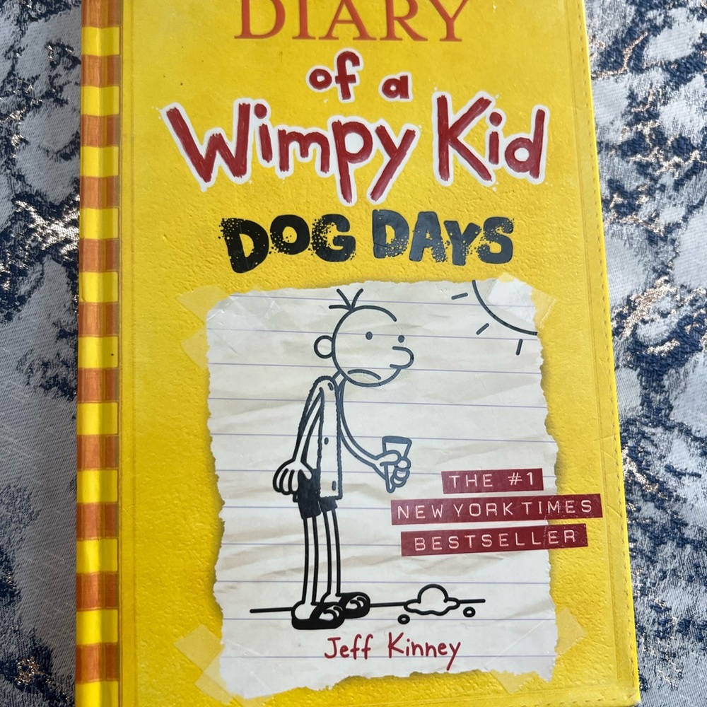 Diary of a wimpy kid-dog days (I have the whole set I’ll post)